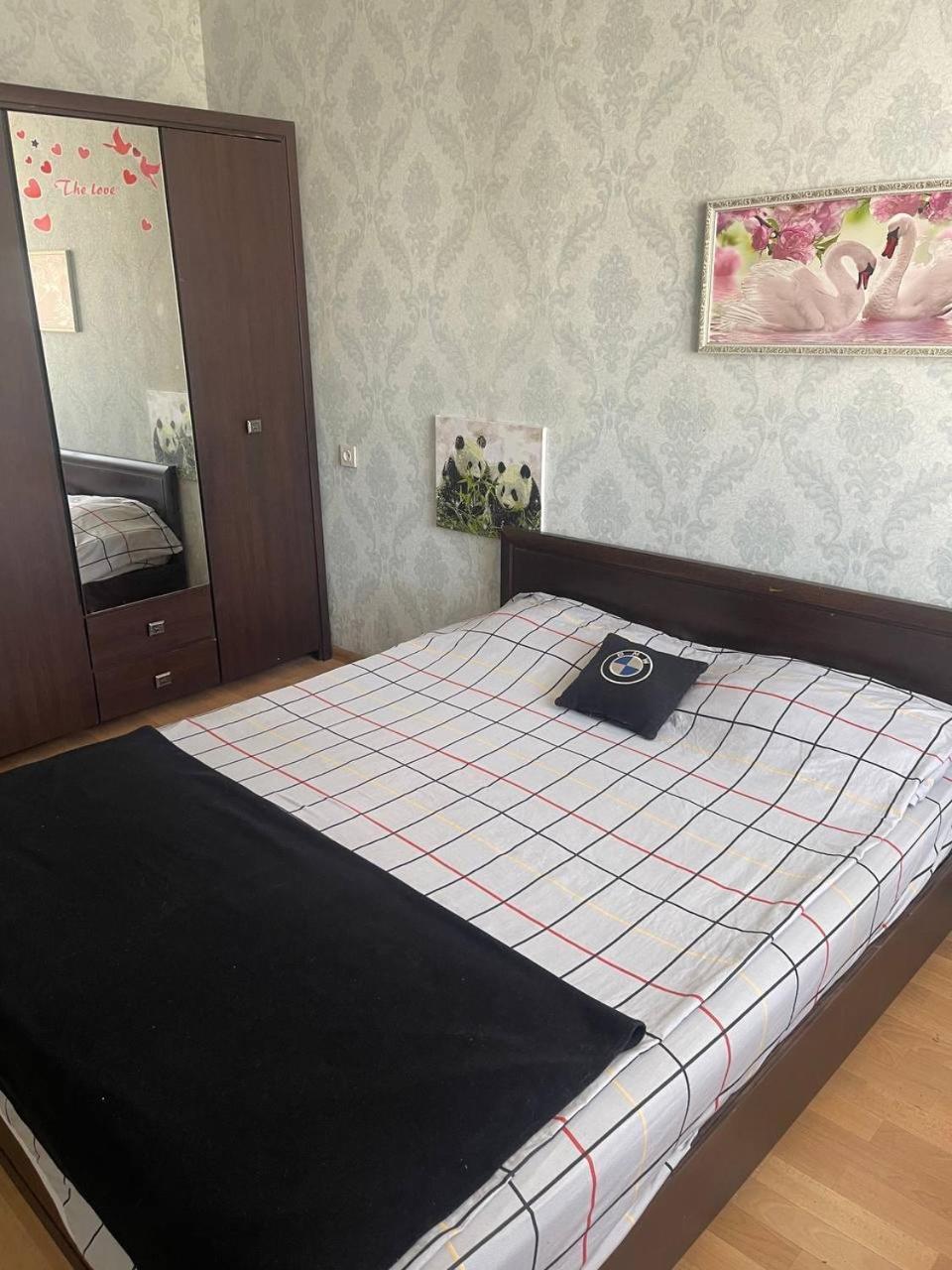 Apartment in the city centre Dnipro Eksteriør bilde