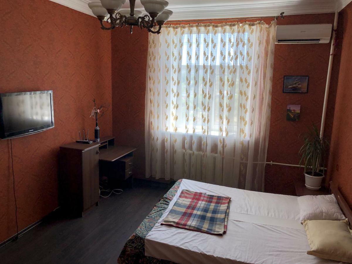 Apartment in the city centre Dnipro Eksteriør bilde
