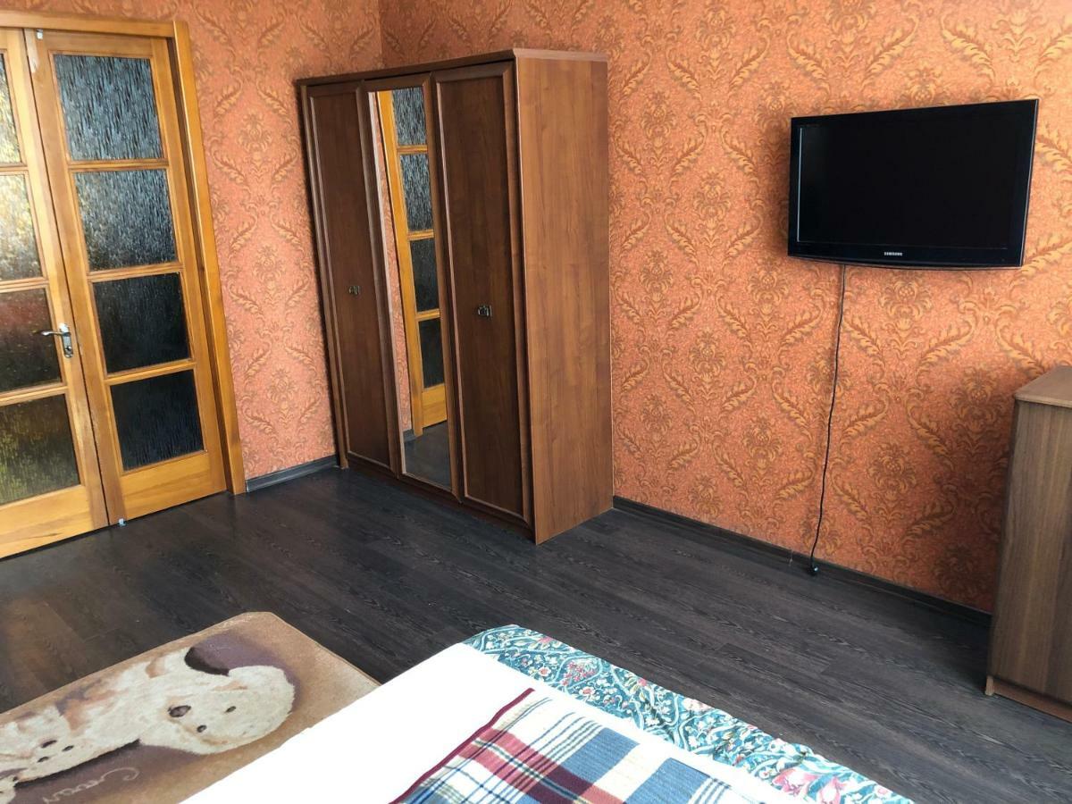 Apartment in the city centre Dnipro Eksteriør bilde